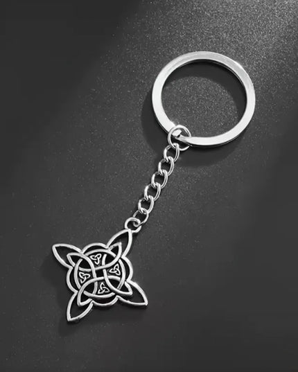 Celtic Knot Charm 3