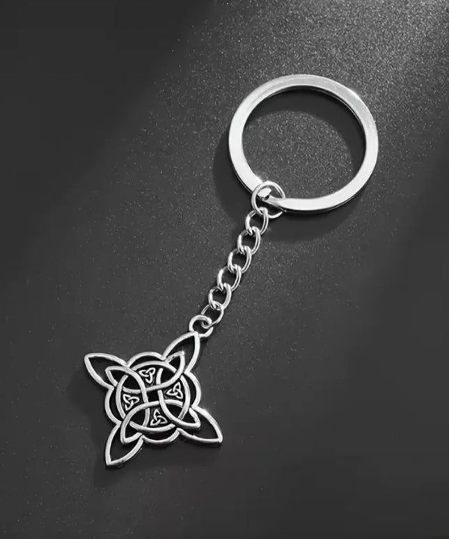Celtic Knot Charm 3