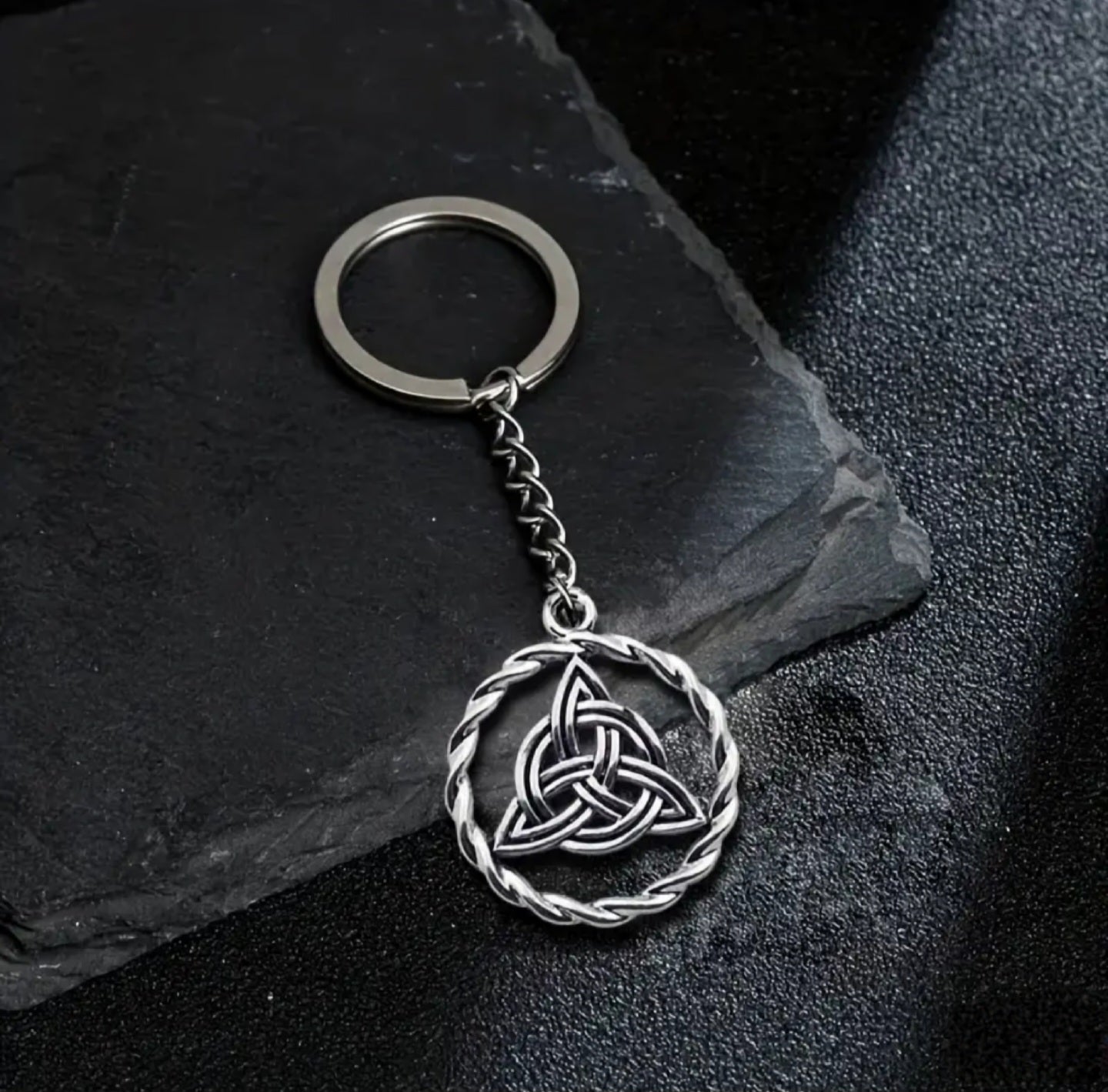 Celtic Knot Charm 2 (SLVR)