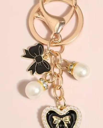 2 Pearl Black Heart Charm (Gld)